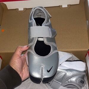Nike Metallic Silver Split-Toe Shoes